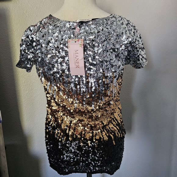 Glamorous Sequin Short Sleeve Top - Picture 3 of 4
